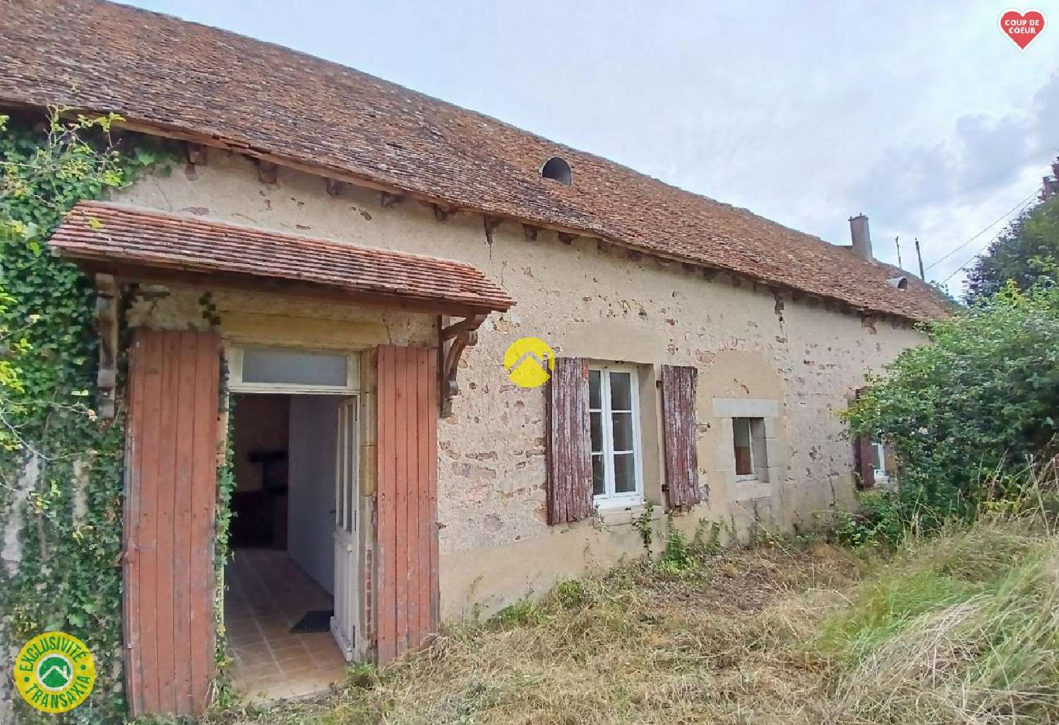  te koop boerderij Vallon-en-Sully Allier 2