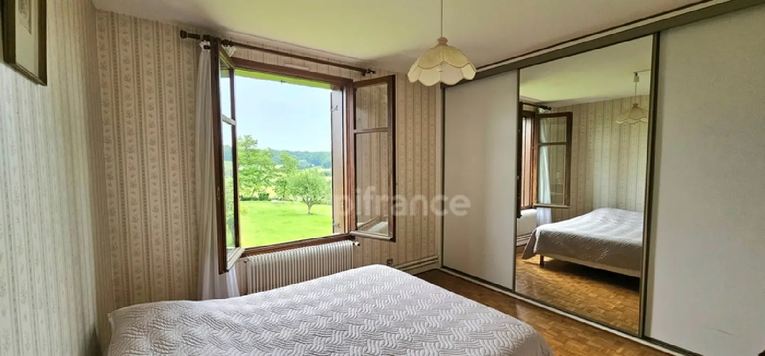  te koop huis Arbois Jura 7