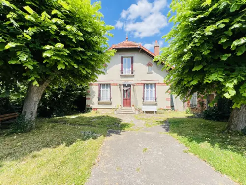 Auneau Eure-et-Loir house foto