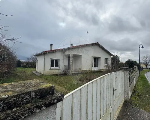 Blanzac-lès-Matha Charente-Maritime casa foto 7097006