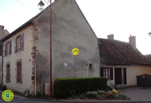 Bourbon-l'Archambault Allier maison foto