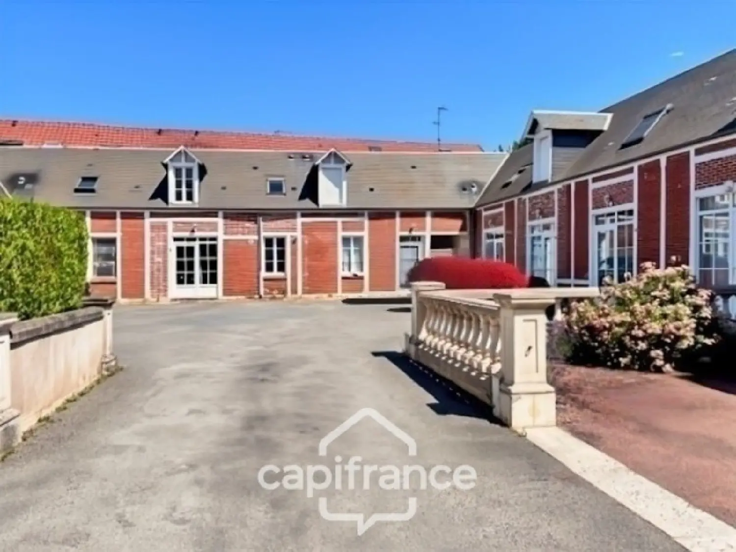  for sale house Bourges Cher 1