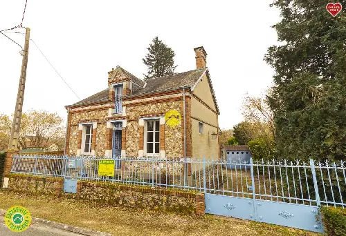 Brinon-sur-Sauldre Cher casa foto