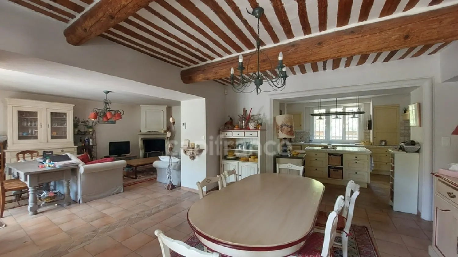  en venta casa Cabannes Bocas del Ródano 2