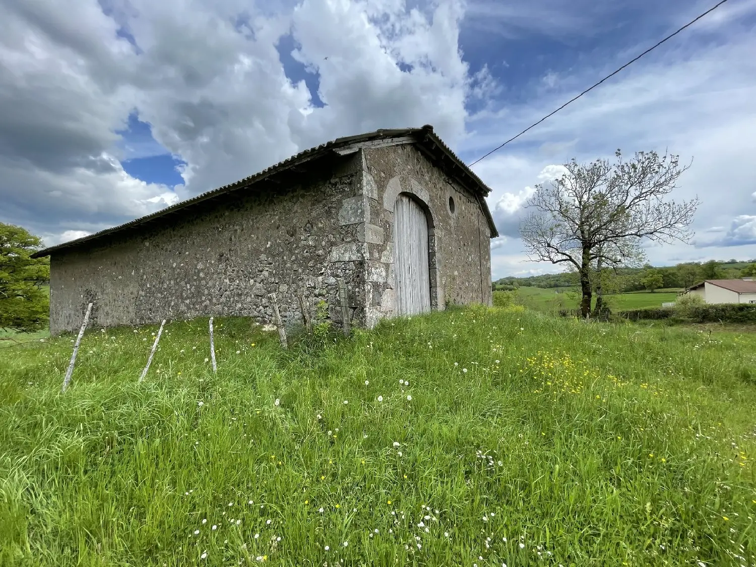 en venta casa Carlat Cantal 3