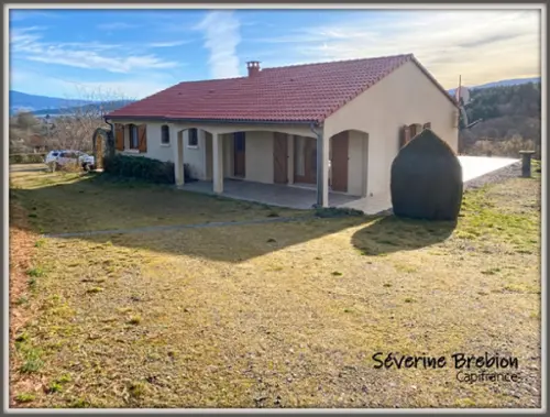 Celles-sur-Durolle Puy-de-Dôme huis foto 7099136