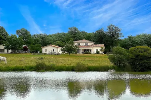 Chabanais Charente casa foto 7098432