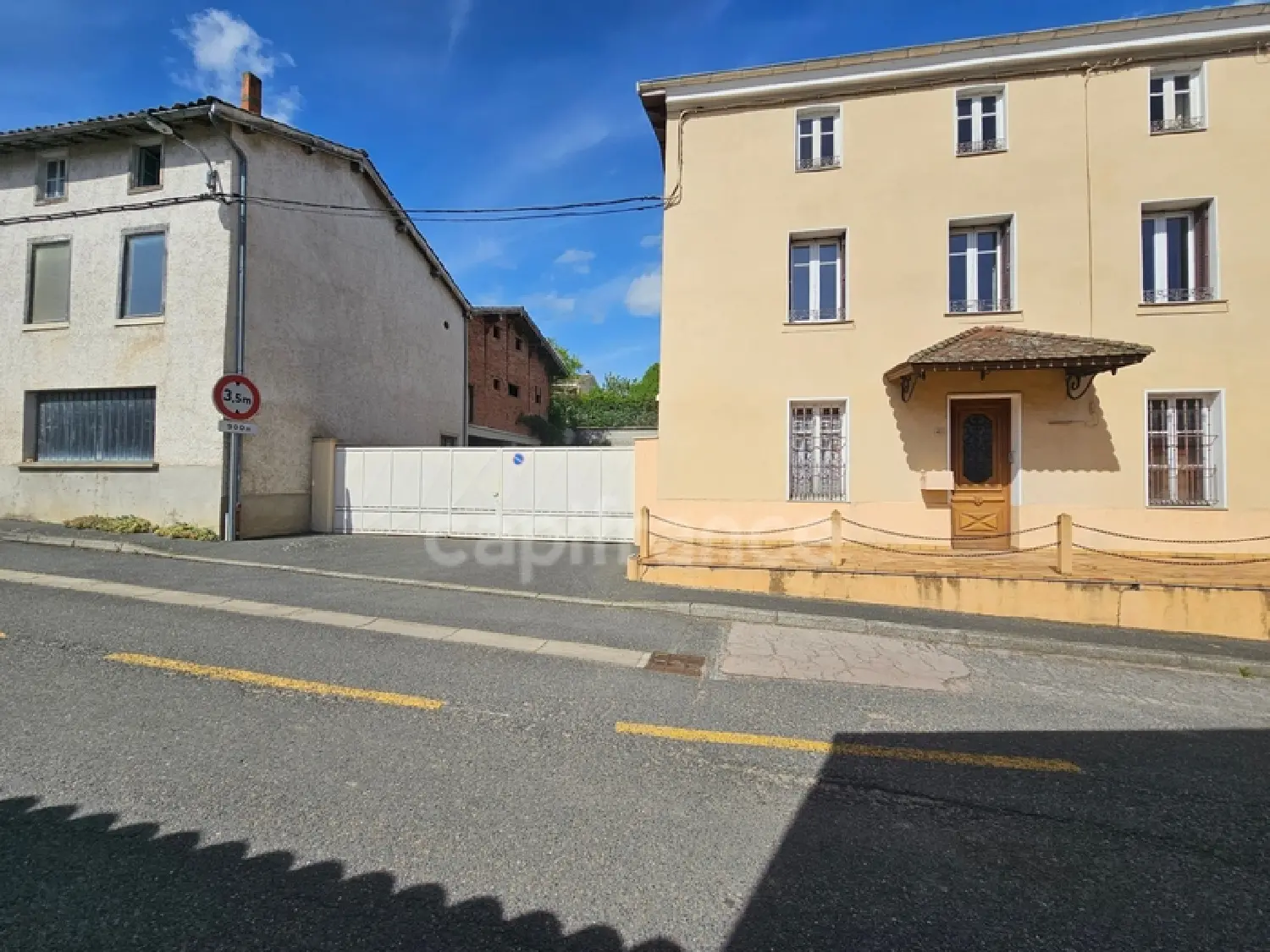  te koop huis Chambost-Longessaigne Rhône 2