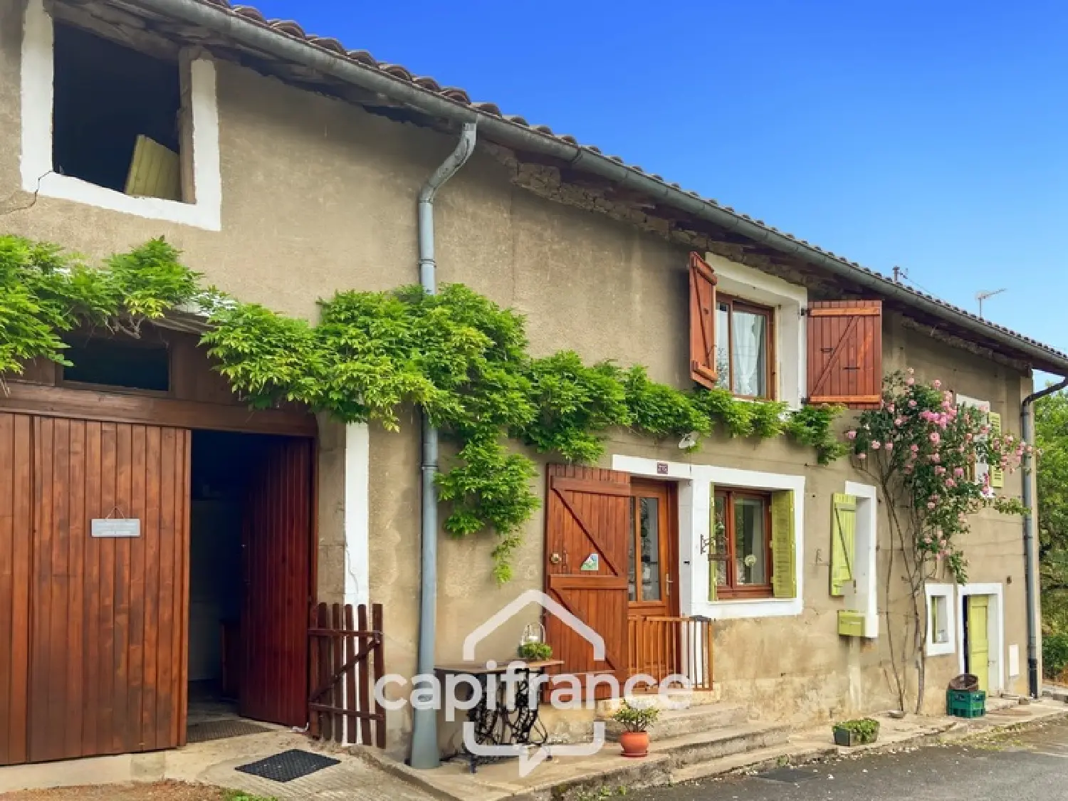  te koop huis Champagnat Saône-et-Loire 1