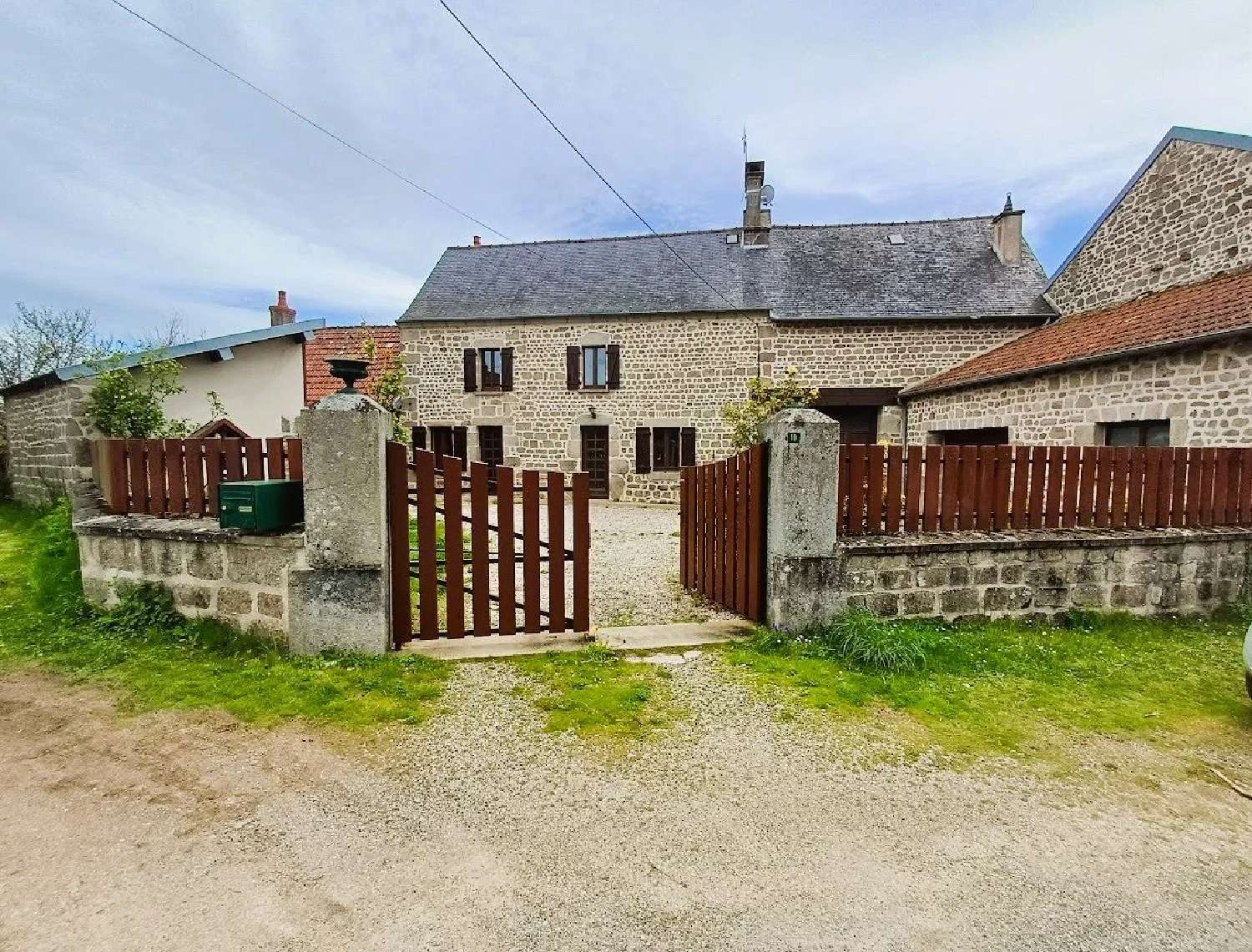  kaufen Haus Champagnat Creuse 1
