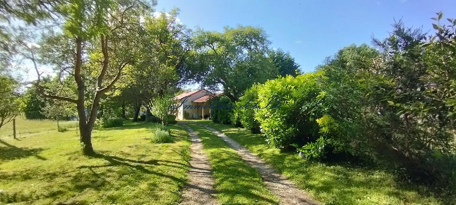 en venta casa Château-l'Évêque Dordoña 1
