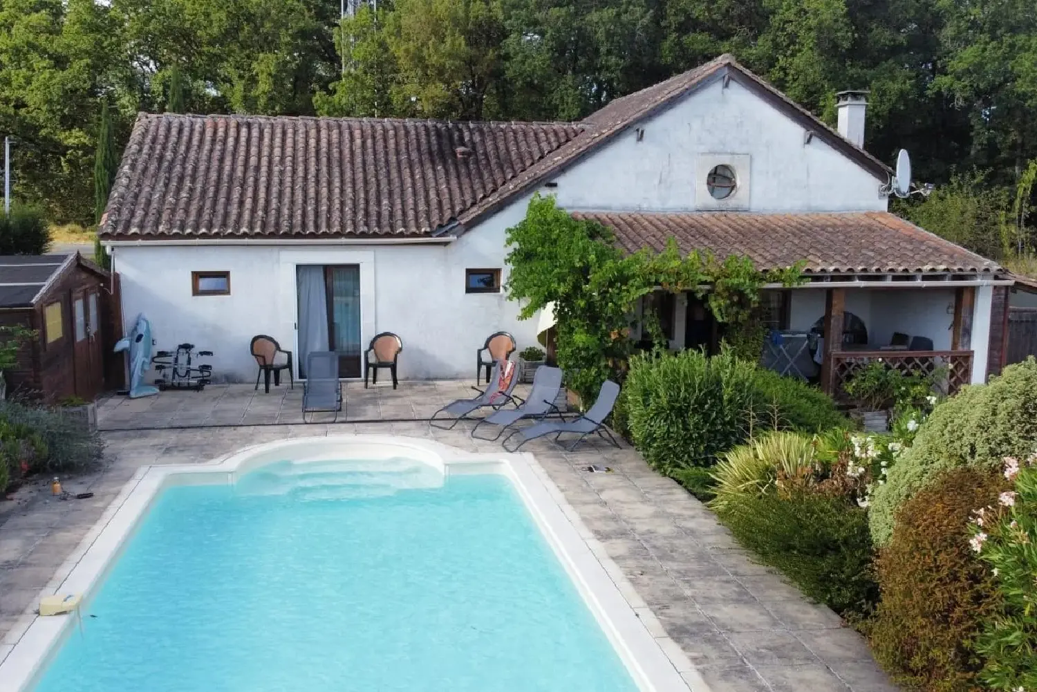 en venta casa Cherval Dordoña 2