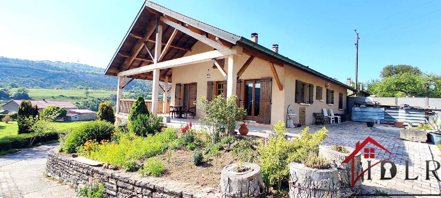  te koop huis Coisia Jura 2