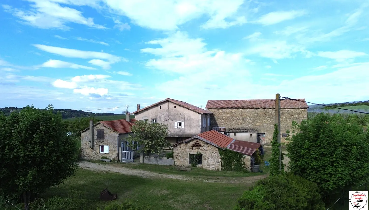 en venta casa Colombier-le-Vieux Ardèche 2