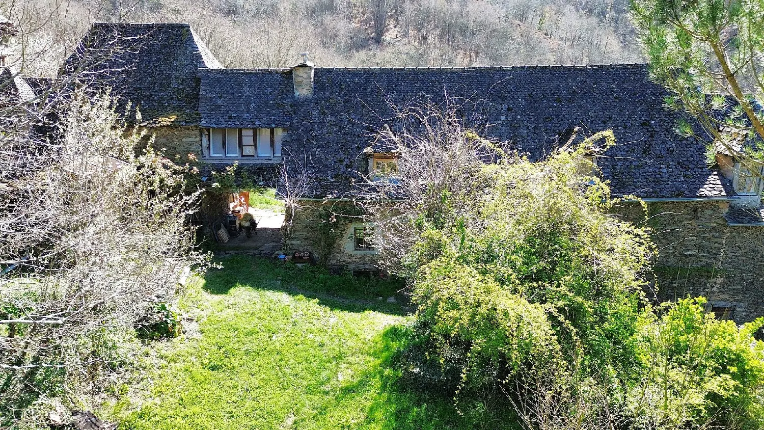 en venta casa Conques Aveyron 2
