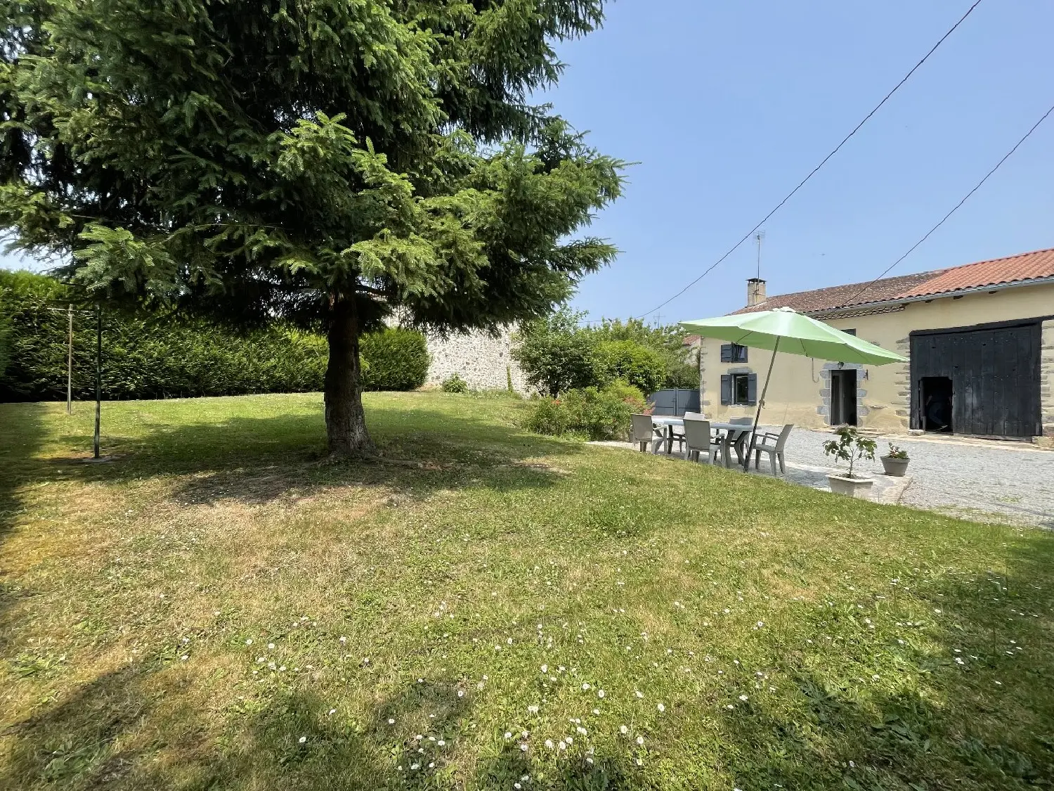  en venta casa Droux Haute-Vienne 1