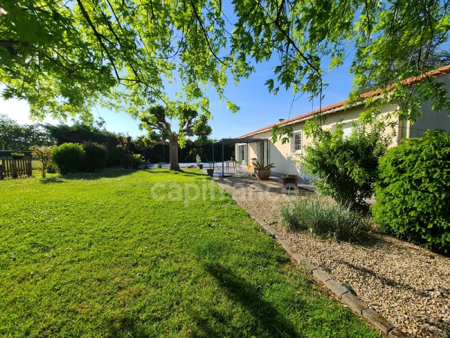  à vendre maison Écoyeux Charente-Maritime 8