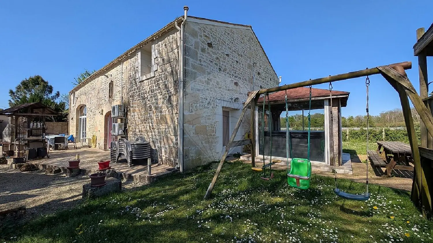  en venta casa Gémozac Charente-Maritime 2