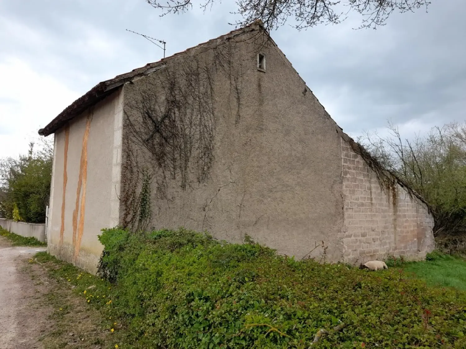  te koop huis Guipy Nièvre 3
