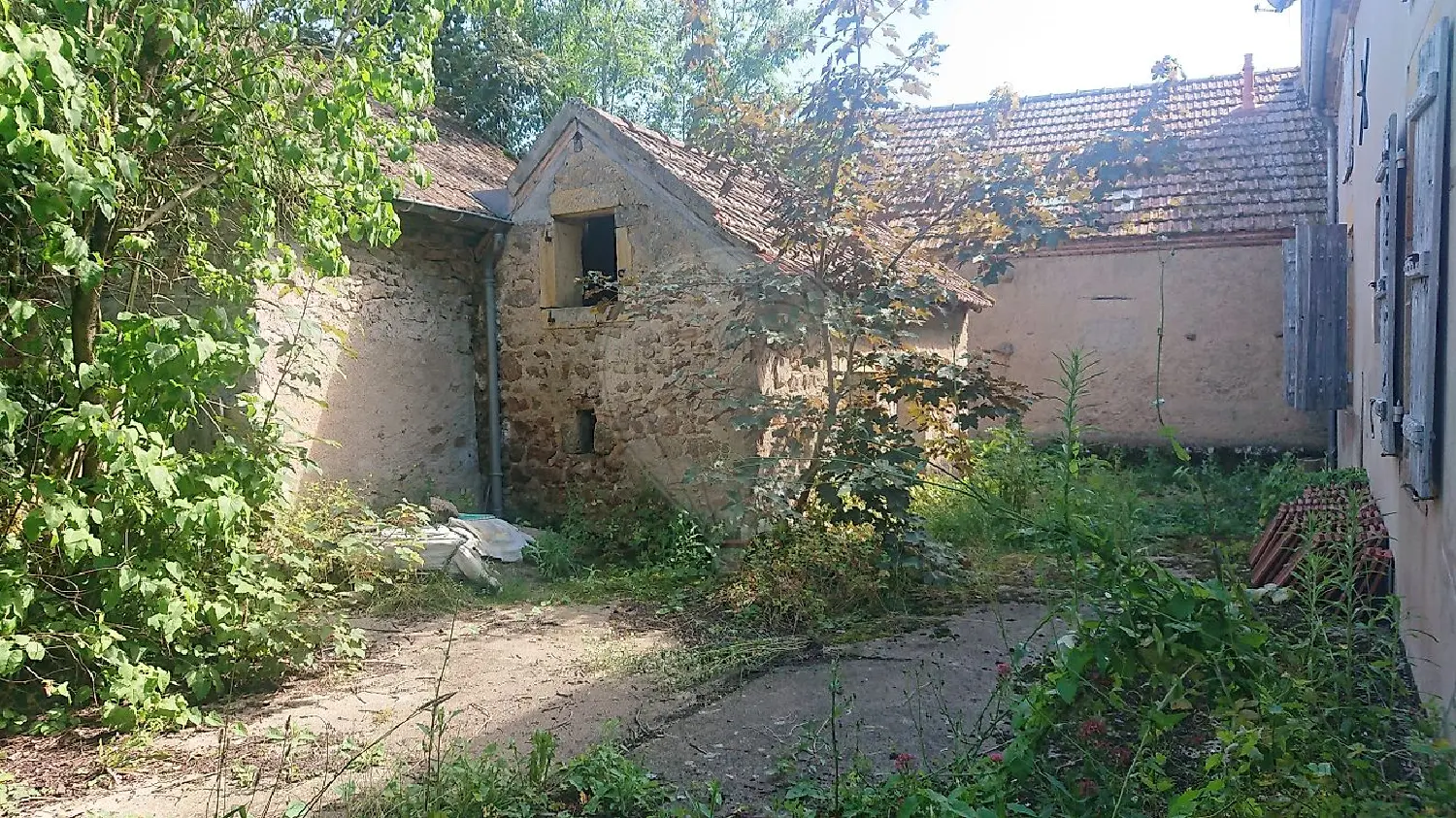  te koop huis Issy-l'Évêque Saône-et-Loire 5