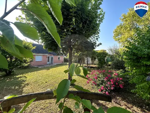 La Chapelle-Saint-Ursin Cher huis foto 7093345