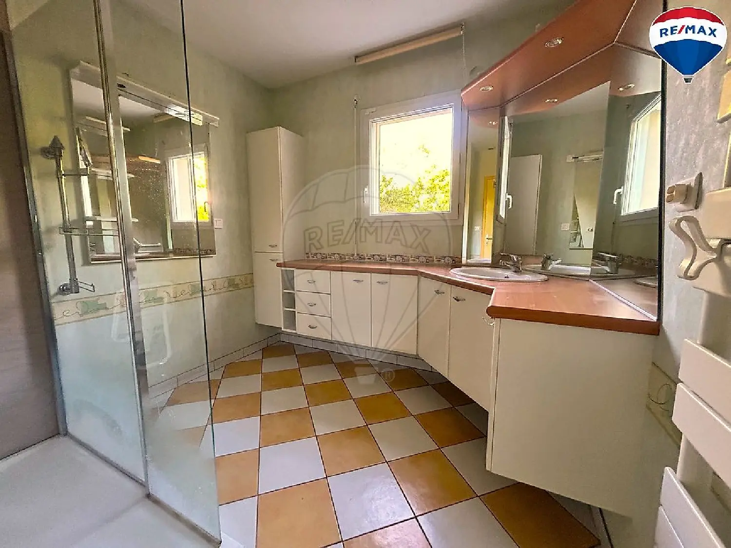  te koop huis La Chapelle-Saint-Ursin Cher 4