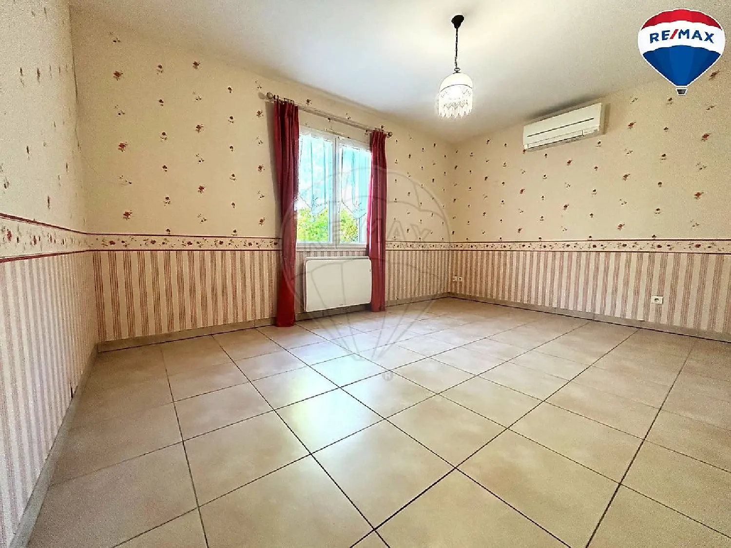  te koop huis La Chapelle-Saint-Ursin Cher 5