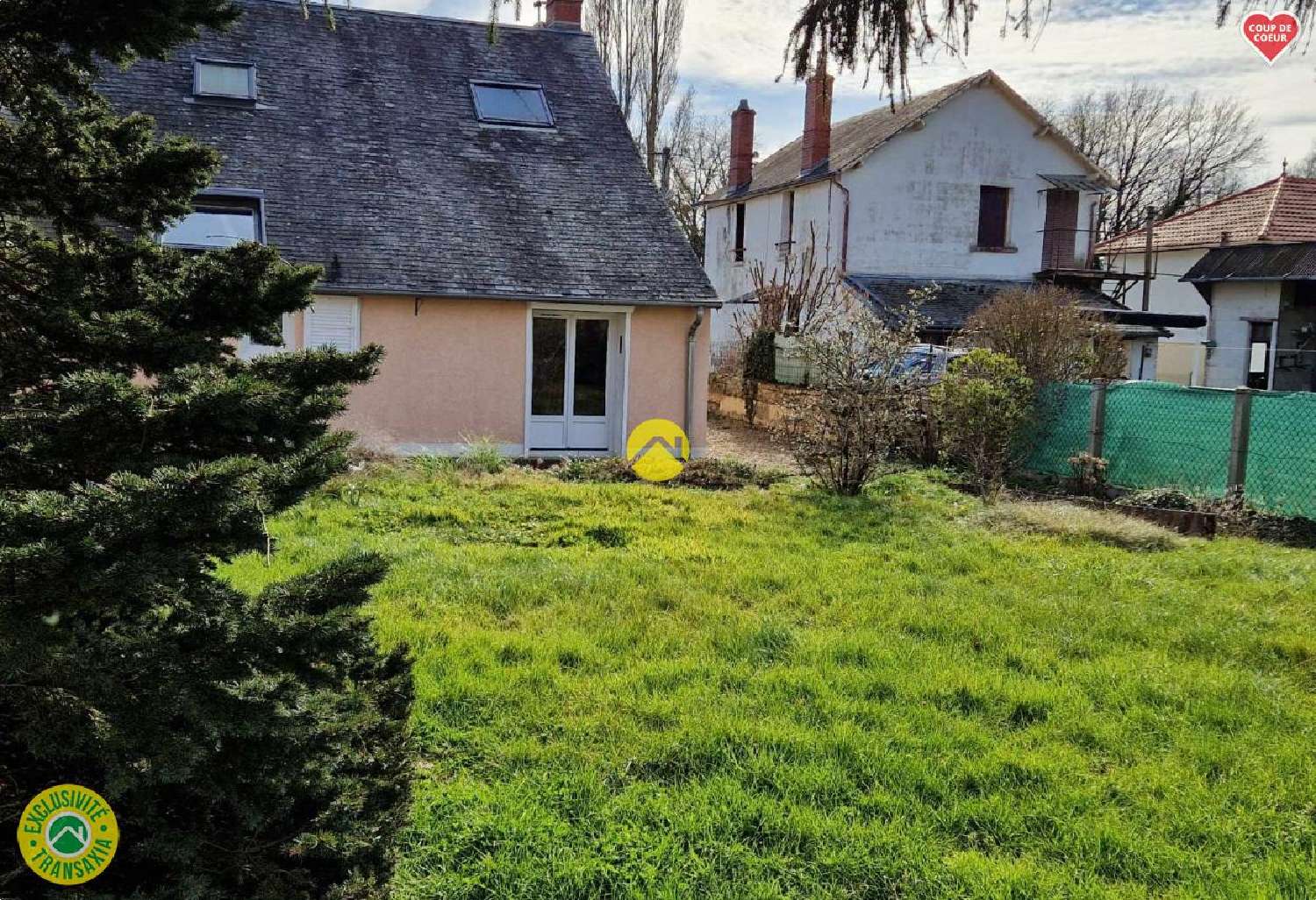  te koop huis La Guerche-sur-l'Aubois Cher 2