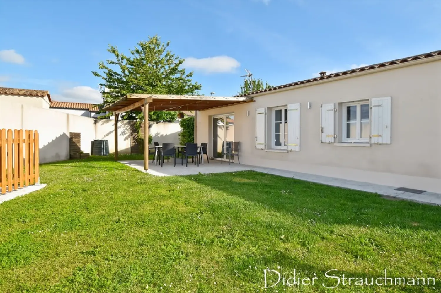  for sale house La Jarrie Charente-Maritime 2