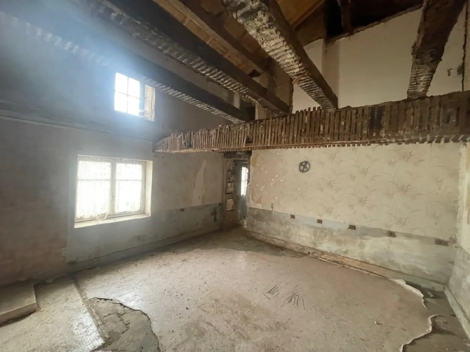 à vendre maison La Pacaudière Loire 4