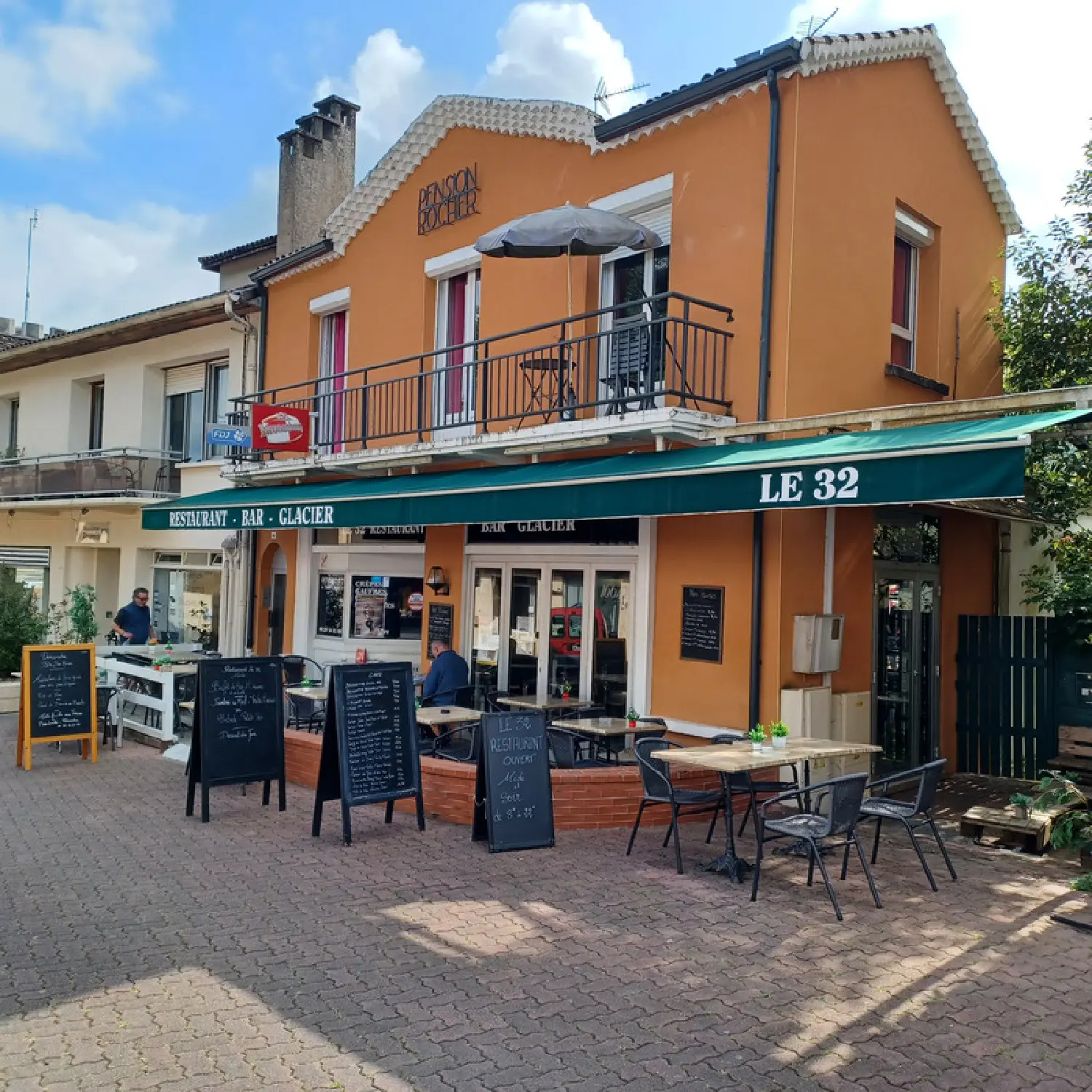  à vendre maison Larée Gers 1