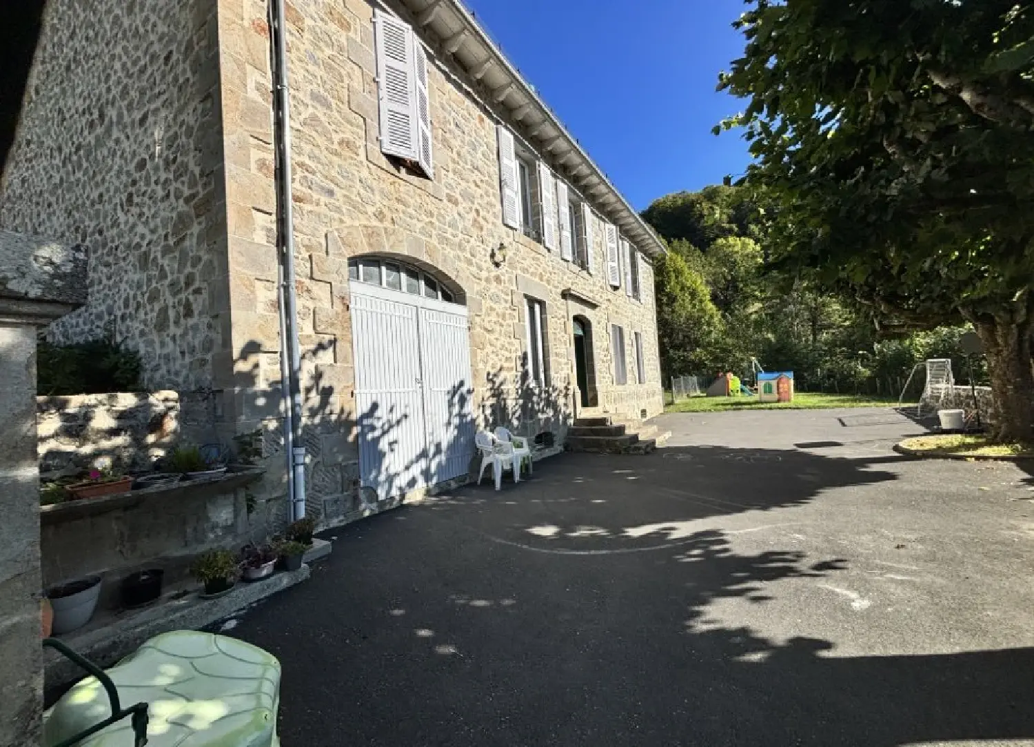  te koop huis Lascelle Cantal 2