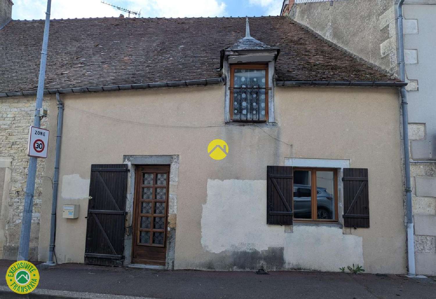  te koop huis Levet Cher 1