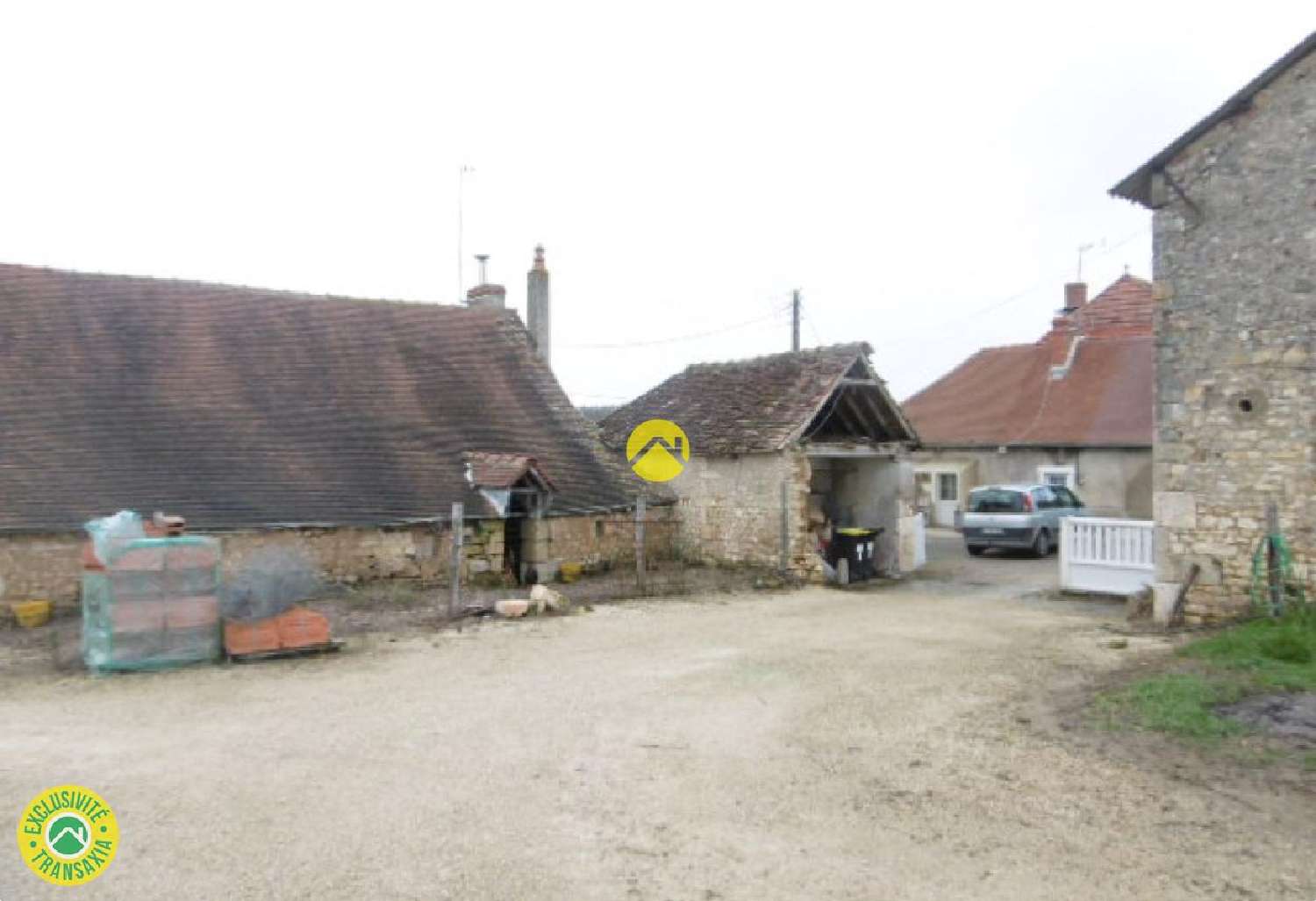  en venta casa Lingé Indre 1