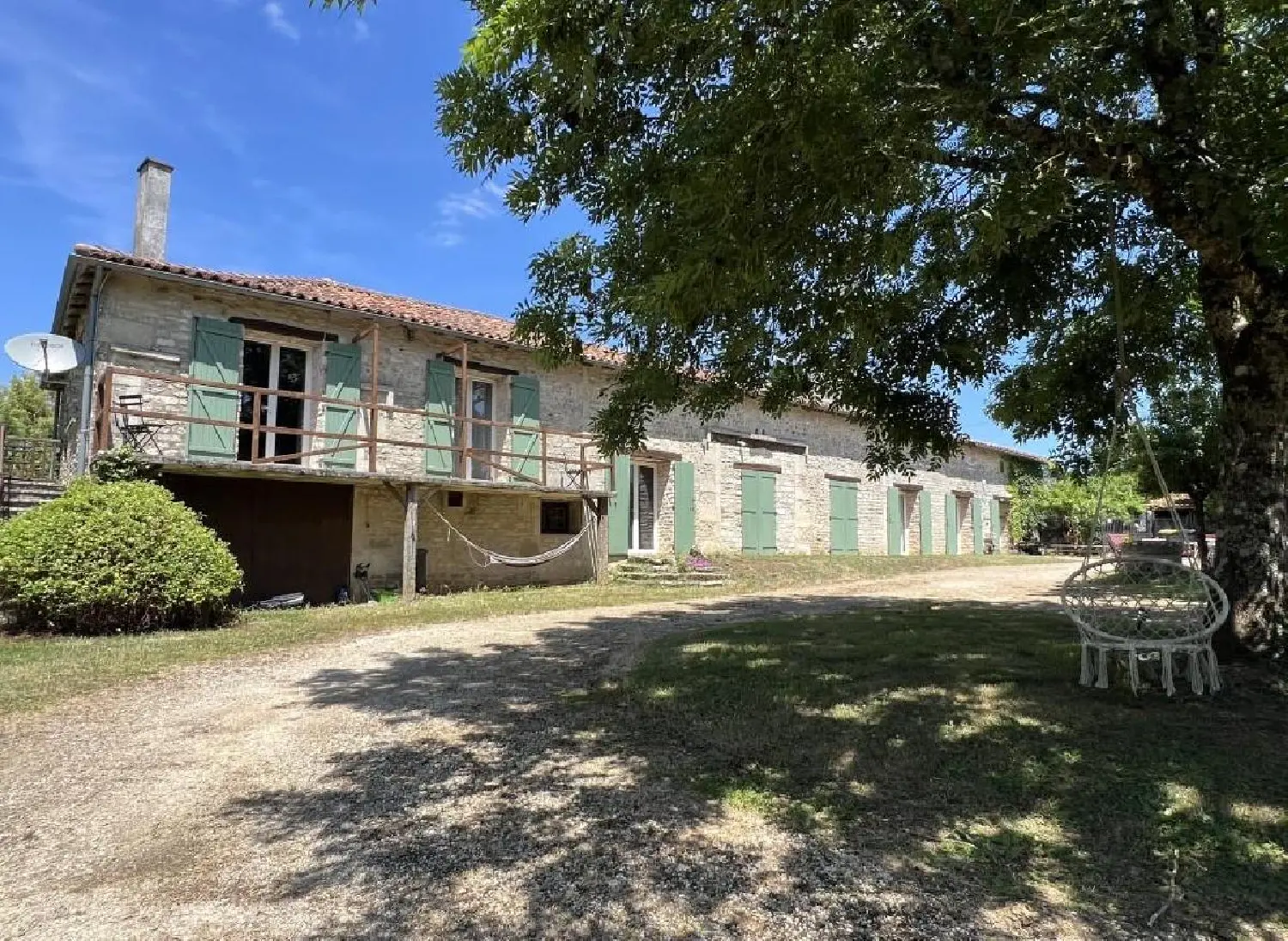  te koop huis Lizant Vienne 1