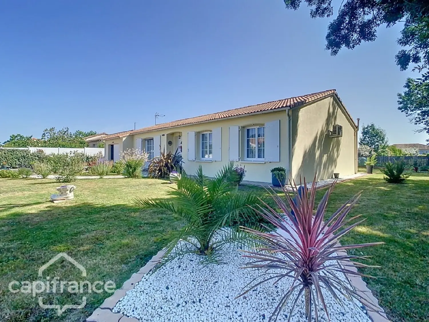  te koop huis Luché-Thouarsais Deux-Sèvres 1