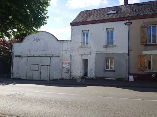 Luzy Nièvre huis foto 7087424