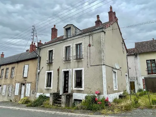Luzy Nièvre casa foto 7093605