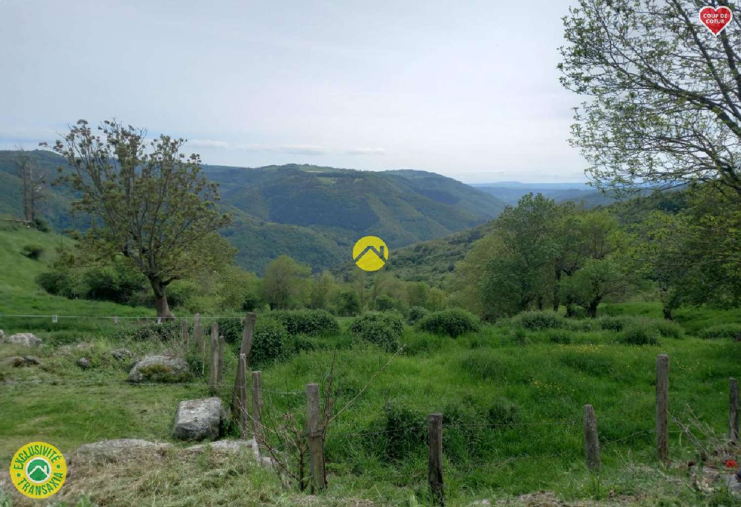  en venta casa Massiac Cantal 3