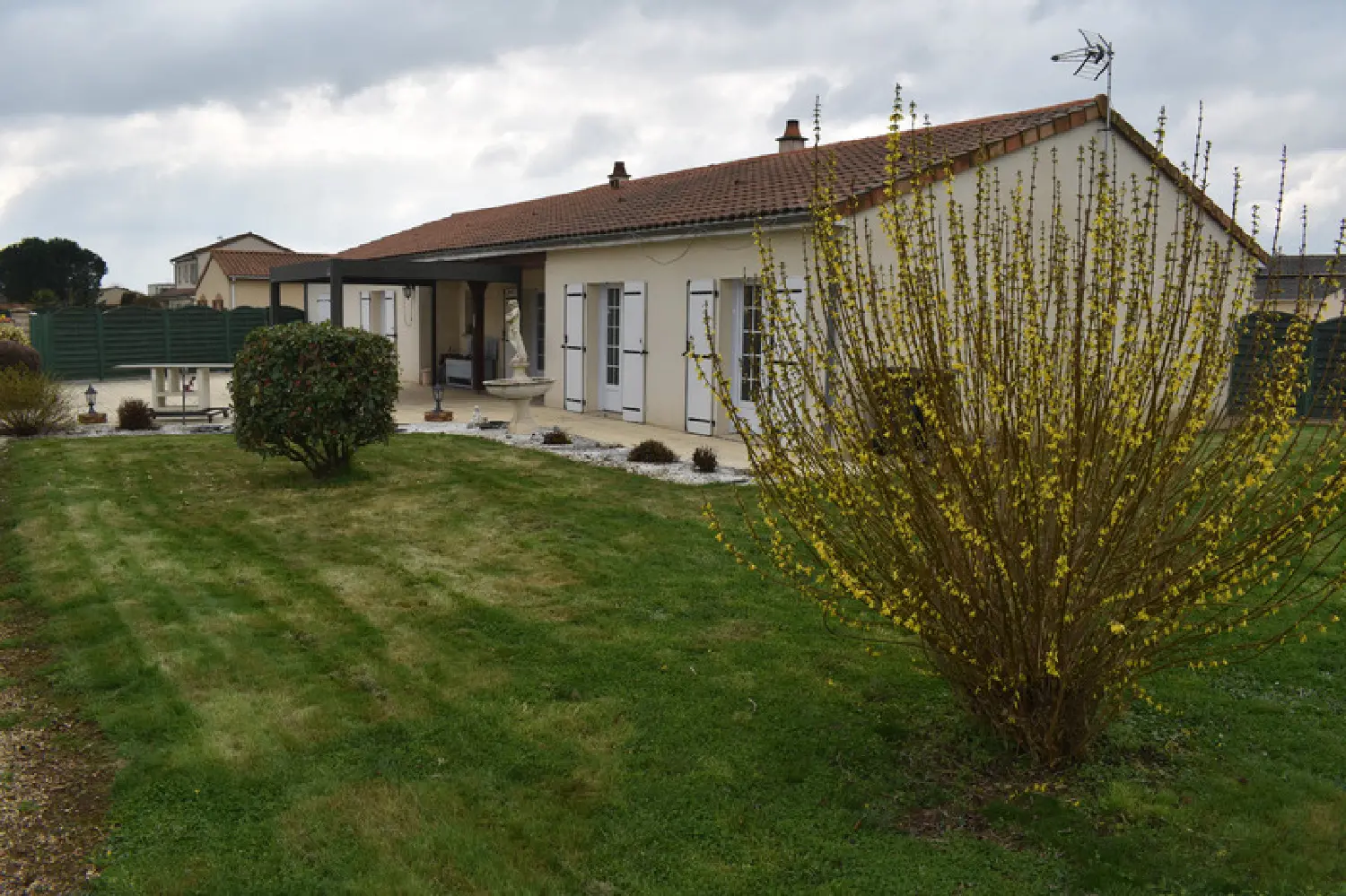  te koop huis Mauzé-Thouarsais Deux-Sèvres 2
