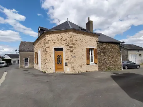 Mont-Saint-Jean Sarthe huis foto 7092286