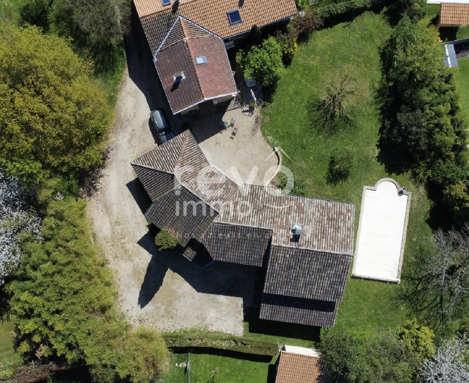  te koop huis Montanay Rhône 3