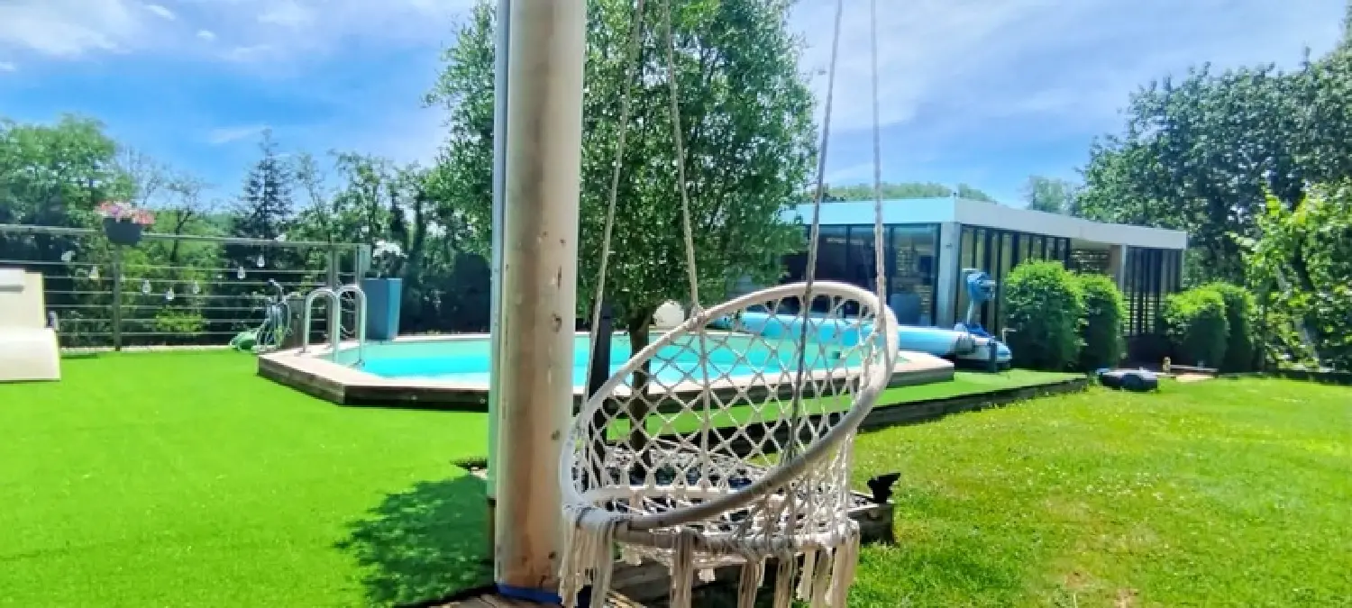  te koop huis Monteplain Jura 3