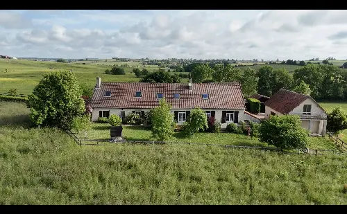 Montigny-sur-Canne Nièvre Haus foto