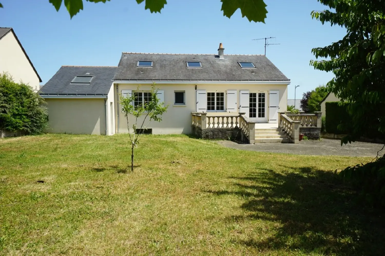  for sale house Montreuil-Bellay Maine-et-Loire 2