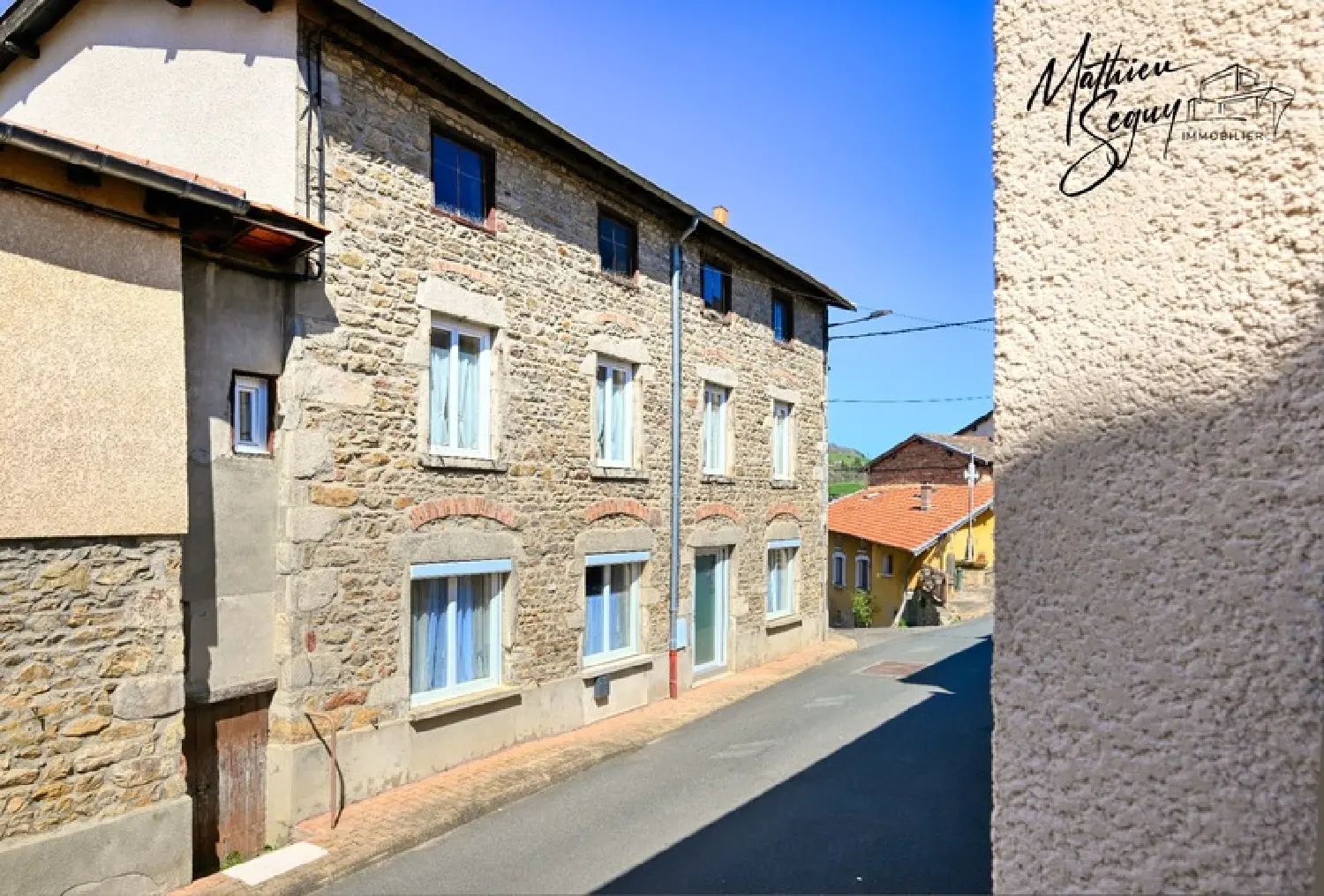  en venta casa Montromant Rhône 8