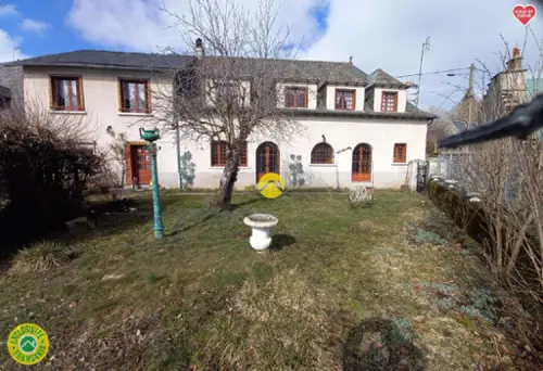 Murat Cantal Haus foto