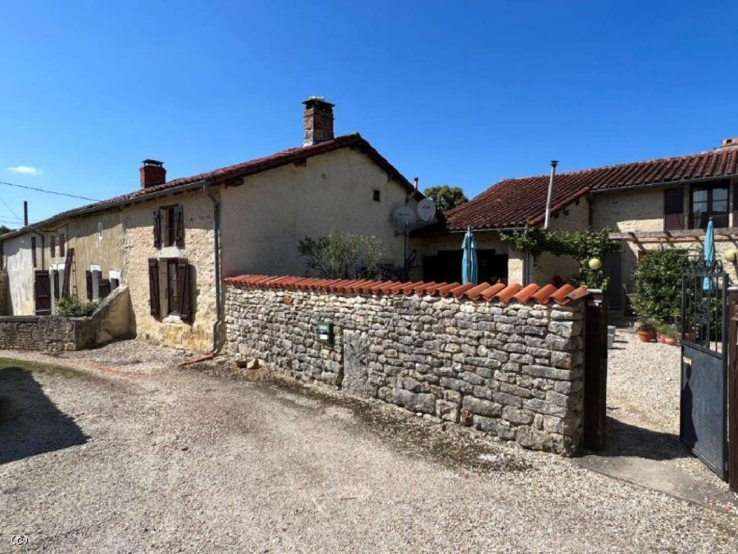  en venta casa Nanteuil-en-Vallée Charente 5
