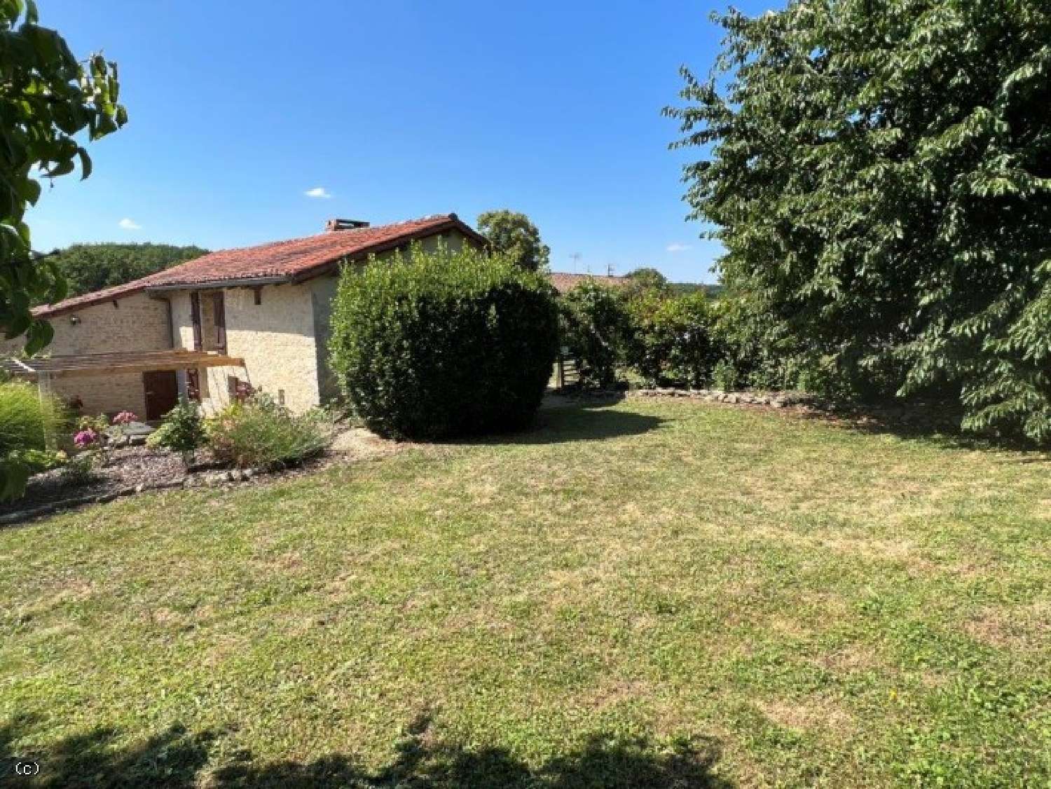  en venta casa Nanteuil-en-Vallée Charente 7