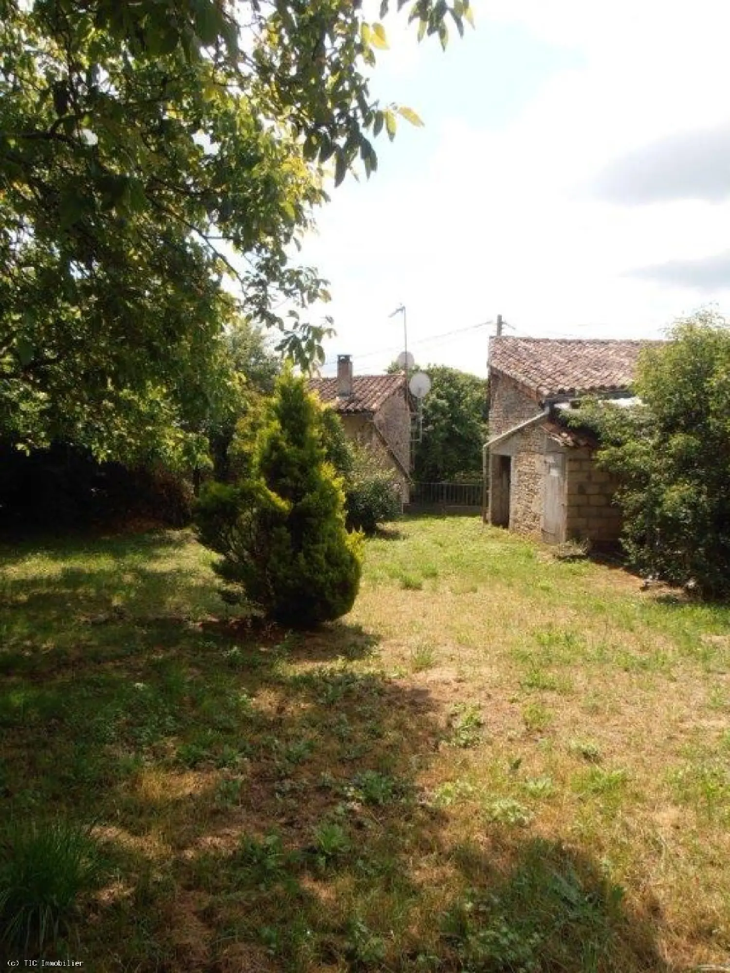en venta casa Nanteuil-en-Vallée Charente 3